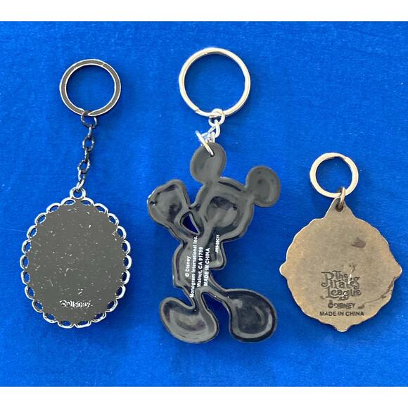 Disney World Keychains (3) Mickey Mouse - Pirates Caribbean - Maleficent - Picture 5 of 9
